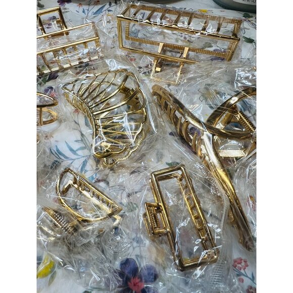 Gold Toned Hair Claw Clips Set Of 11 Pieces - Picture 2 of 4